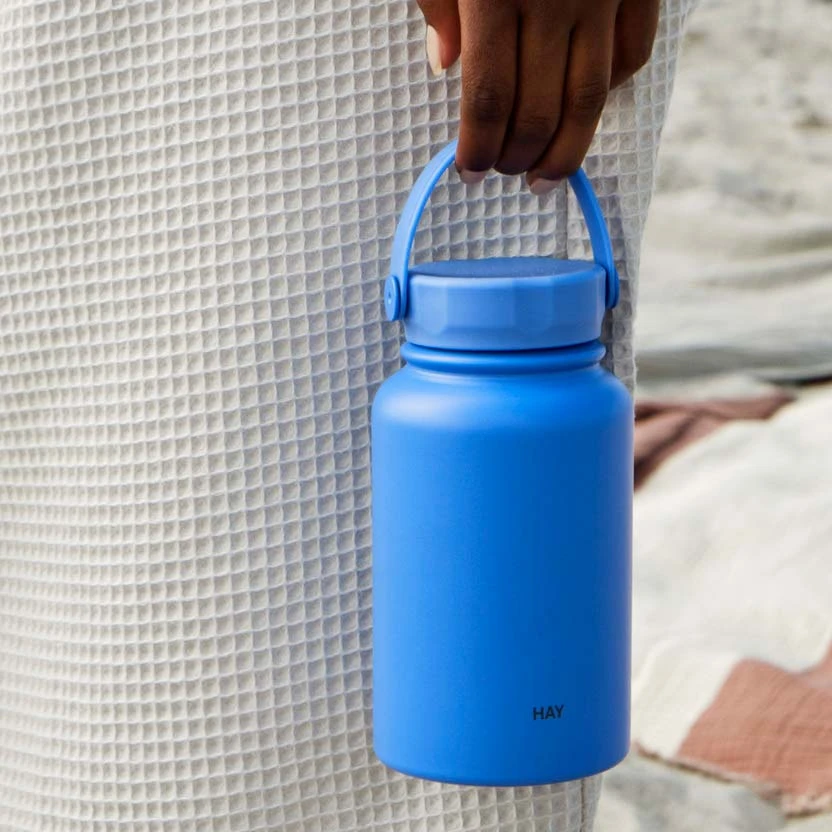 Brand new β€οΈ HAY Mono Thermal Bottle, Himmelblau π 4 HAY Mono Thermal Bottle, Himmelblau