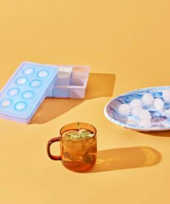 HAY Ice Cube Tray Round Blue