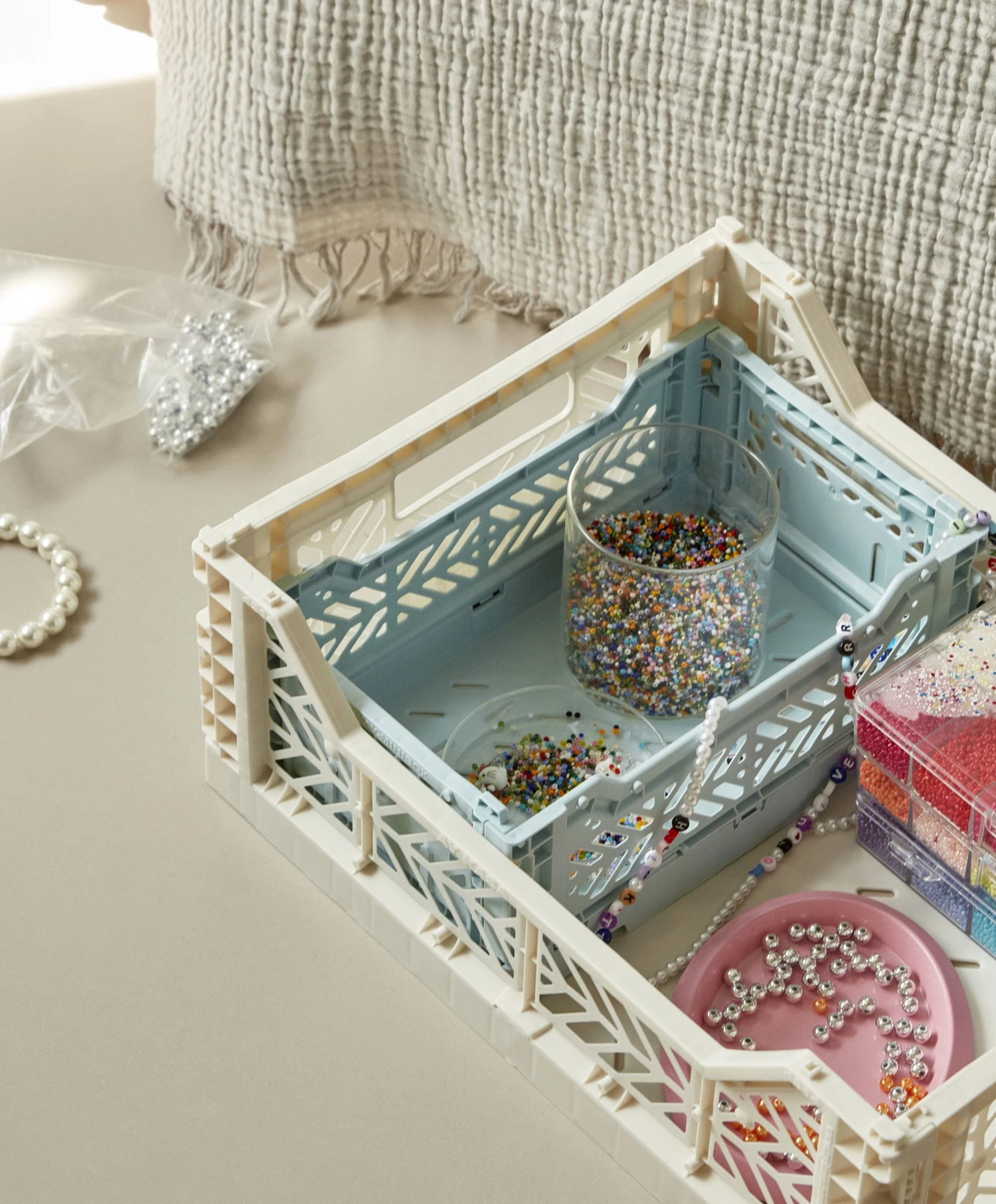 Top 10 ✨ HAY Colour Crate M 14.5 L Soft Pink ✔️ 6 HAY Colour Crate M 14.5 L Soft Pink