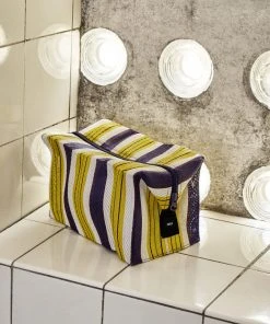 HAY Candy Wash Bag / Yellow