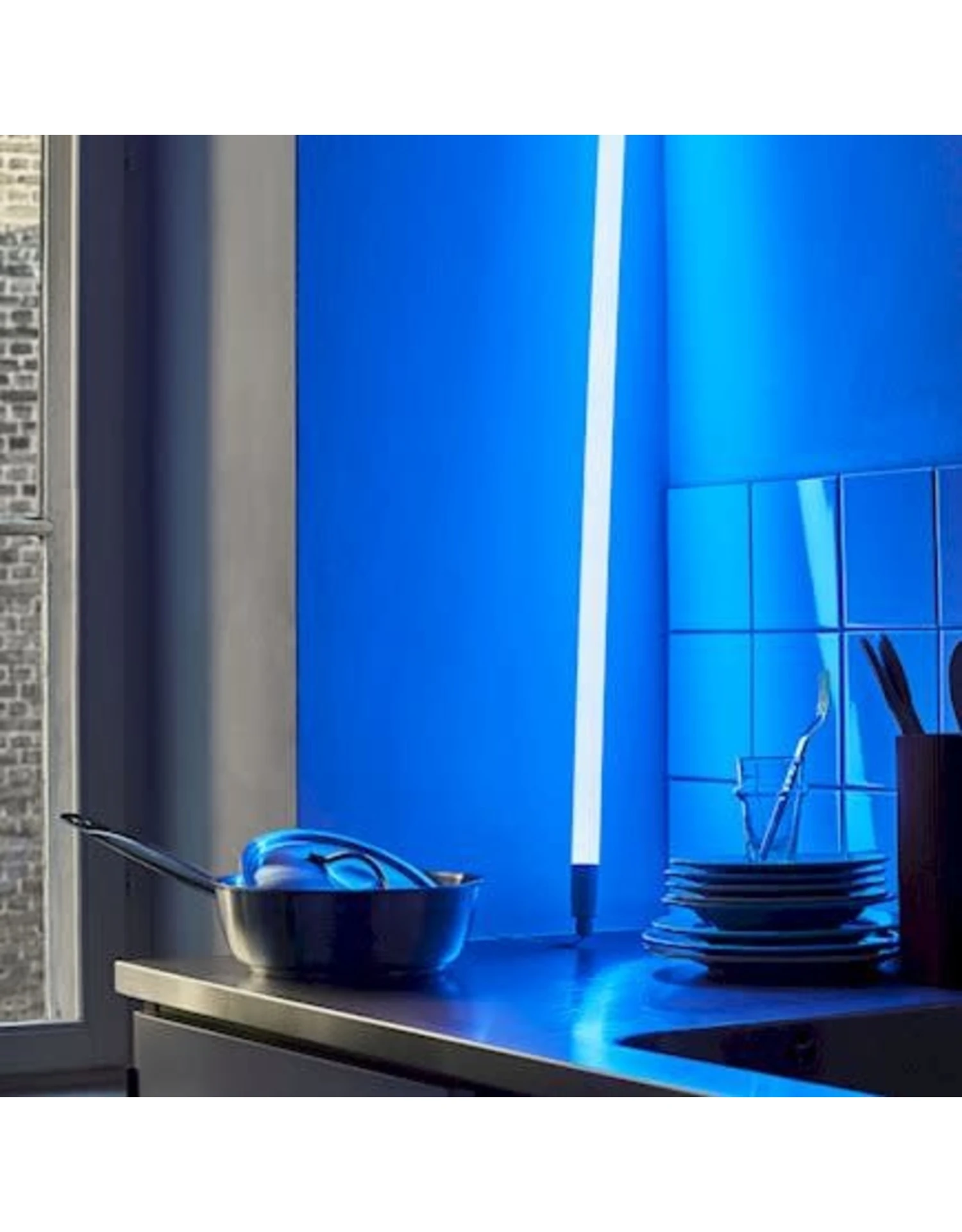 Deals π₯ HAY Neon Tube LED Slim / Blue β 4 HAY Neon Tube LED Slim / Blue