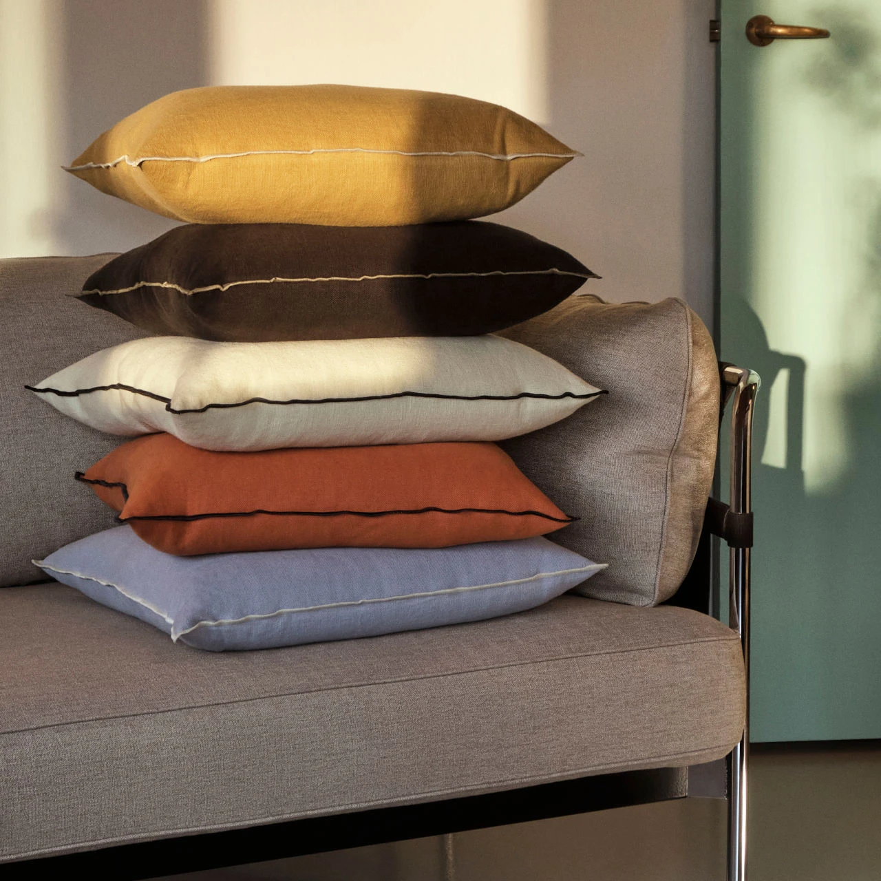 Coupon 𧨠HAY Outline Cushion Off White β 4 HAY Outline Cushion Off White