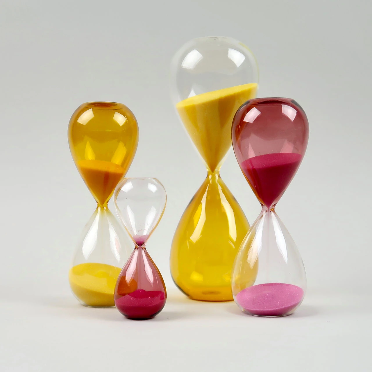 Cheap ⭐ HAY Glass Sand Timer - Medium - Pink ✔️ 7 HAY Glass Sand Timer - Medium - Pink