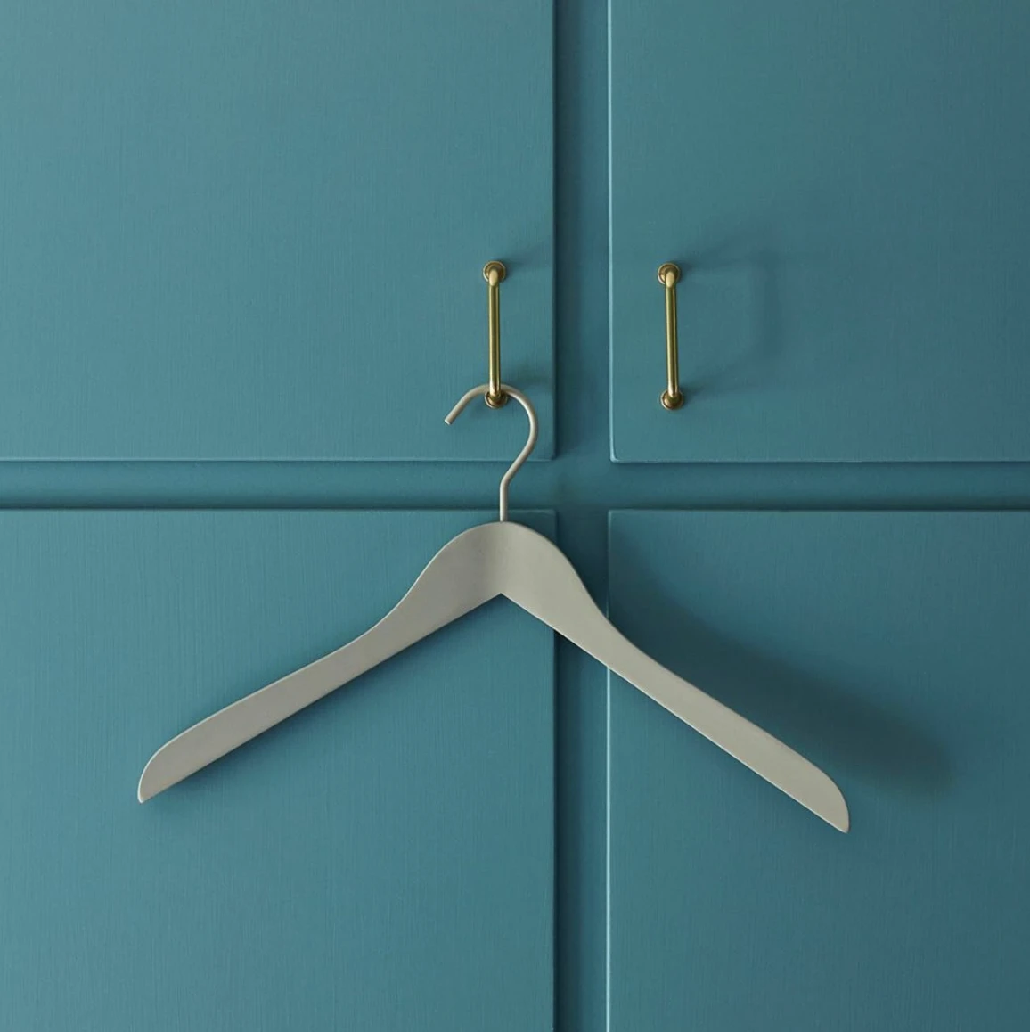 Deals π HAY Soft Coat Hanger Slim Grey - 4 pcs β 4 HAY Soft Coat Hanger Slim Grey - 4 pcs